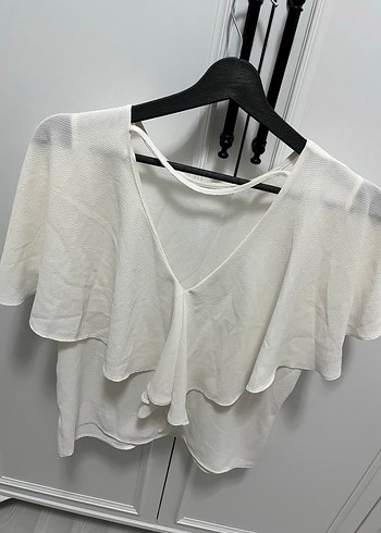 Beyaz Keten Volanlı Kadın Bluz - Görsel 4