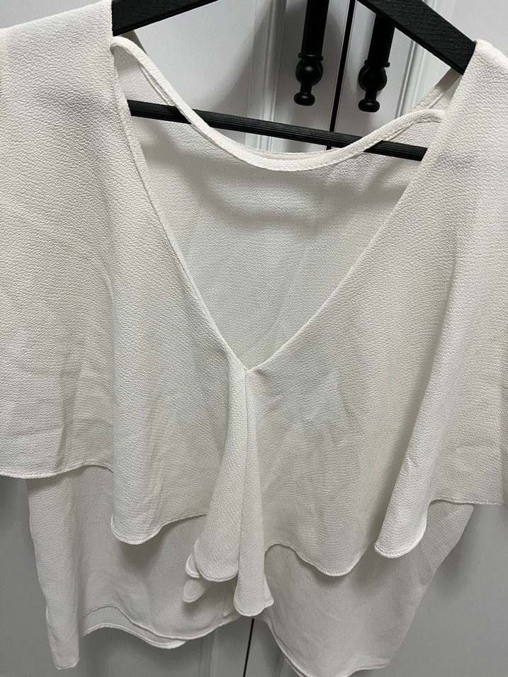 Beyaz Keten Volanlı Kadın Bluz - Görsel 5