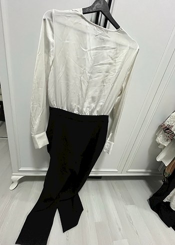 Uzun Kollu Beyaz-Siyah Midi Tulum - Görsel 8