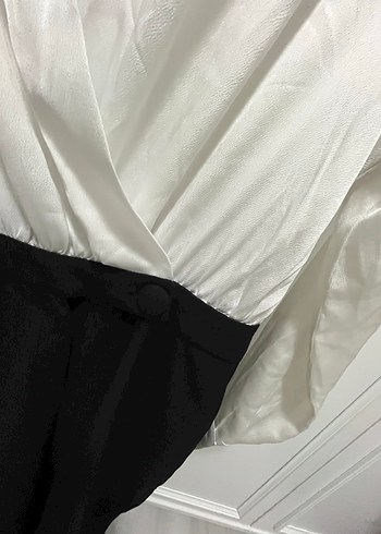 Uzun Kollu Beyaz-Siyah Midi Tulum - Görsel 7