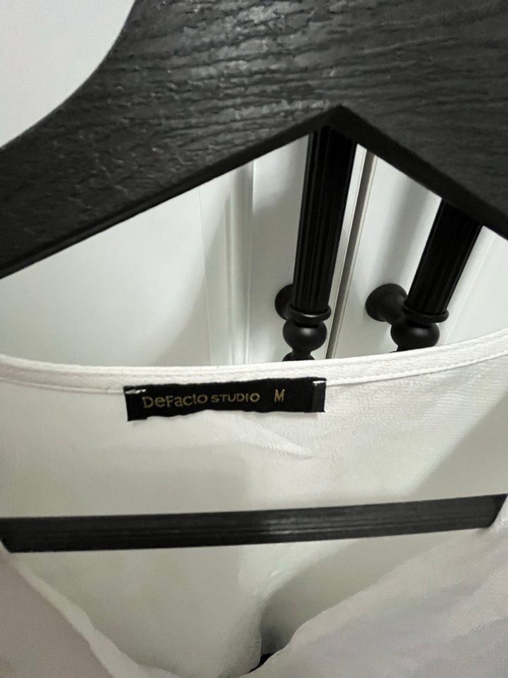 Uzun Kollu Beyaz-Siyah Midi Tulum - Görsel 5