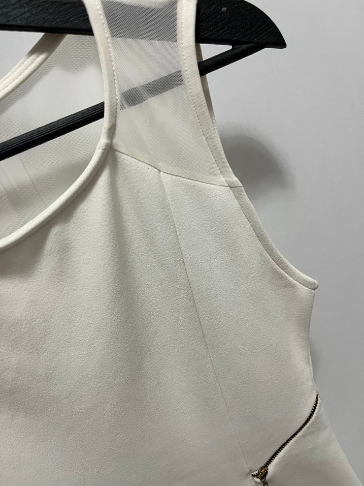 Fermuarlı Beyaz Kolsuz Mini Bluz - Görsel 2