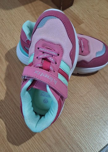 Kız Çocuk Pembe Bağcıklı Spor Ayakkabı - Görsel 3