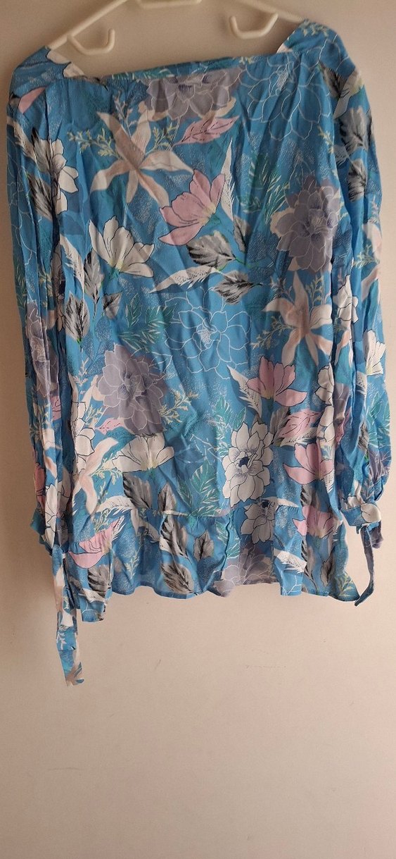 Mavi Çiçek Desenli Bohem Uzun Kollu Bluz - Görsel 3