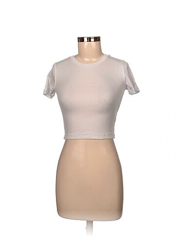 Diğer T-shirt %70 İndirimli.