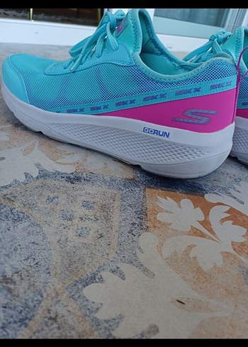 39 Beden skechers