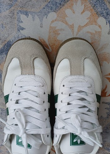 Adidas Beyaz Kadın Spor Ayakkabı Velcro Detaylı
