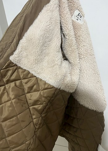 Kapüşonlu Kadın Kışlık mont - Görsel 3