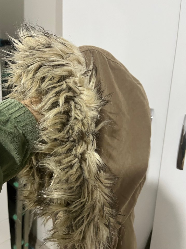 Kapüşonlu Kadın Kışlık mont - Görsel 5