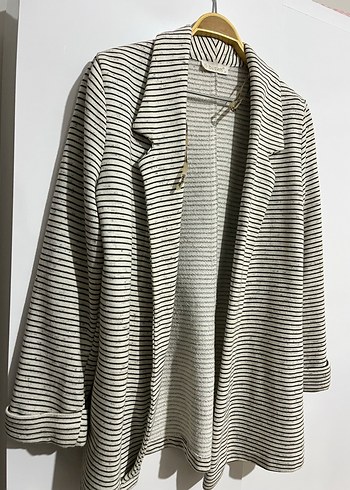 Gri Çizgili Uzun Kollu Kadın Blazer - Görsel 2