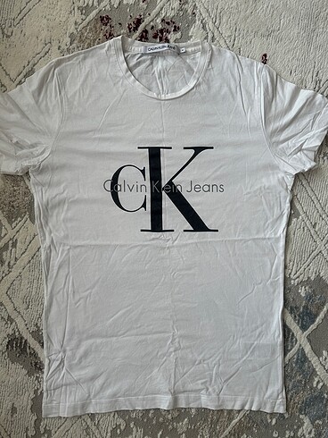 CALVIN KLEIN