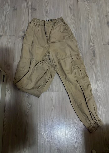 Bej Rahat Kesim Kadın Kargo pantolon