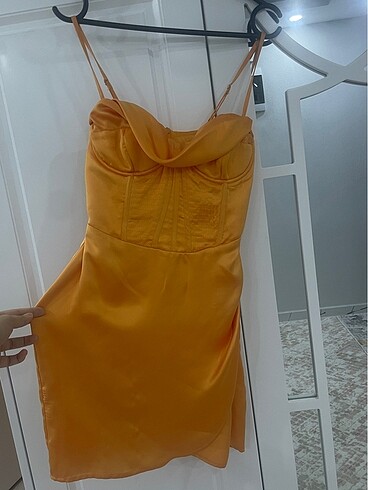 s Beden Bershka mini elbise