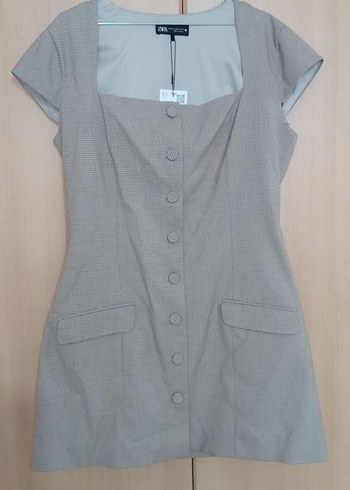 Kare Yaka Düğmeli Kısa Kollu Mini Elbise - Görsel 6