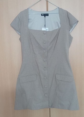 Kare Yaka Düğmeli Kısa Kollu Mini Elbise - Görsel 5