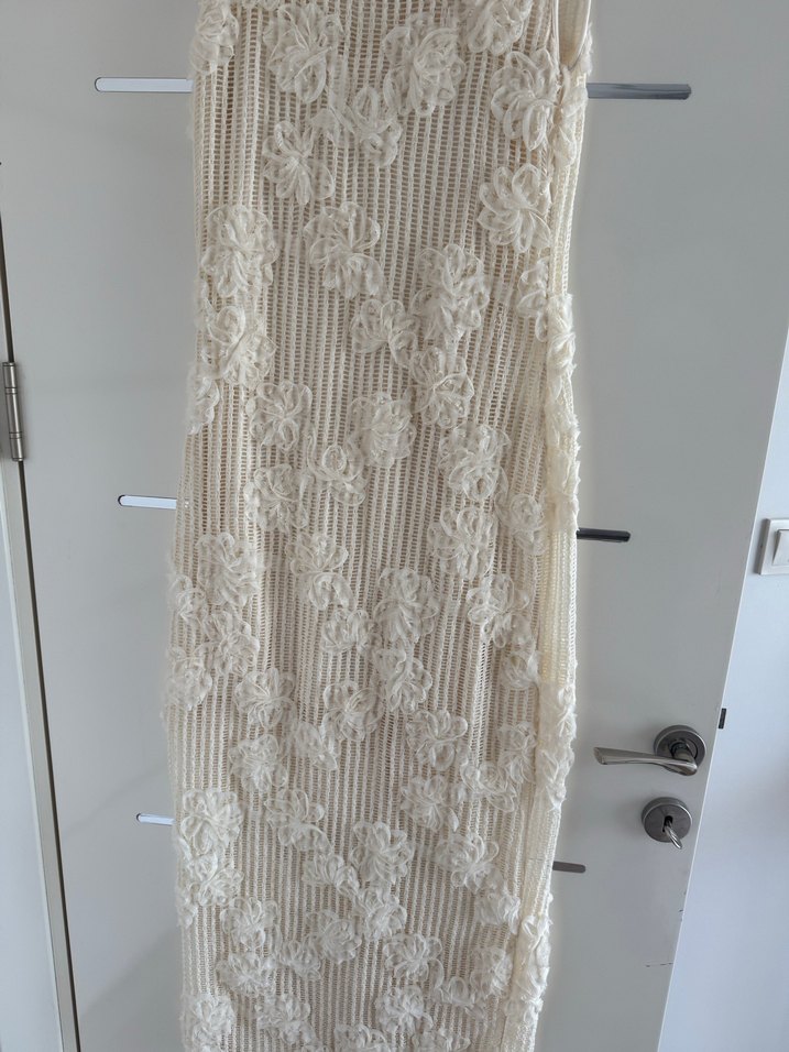 Dantel Detaylı Beyaz Uzun Triko Elbise - Görsel 5