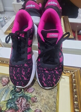 Orj Adidas 10 kere Giyilmedi 
