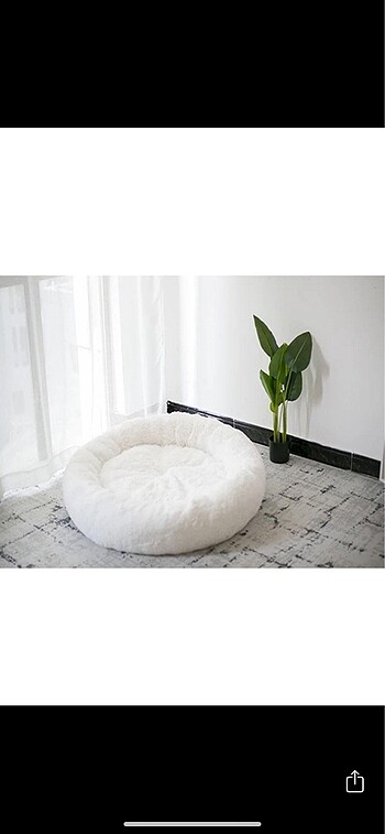 Peluş kedi yatağı