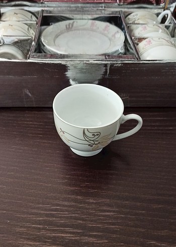 Pastel Desenli Beyaz Porselen Fincan - Görsel 2