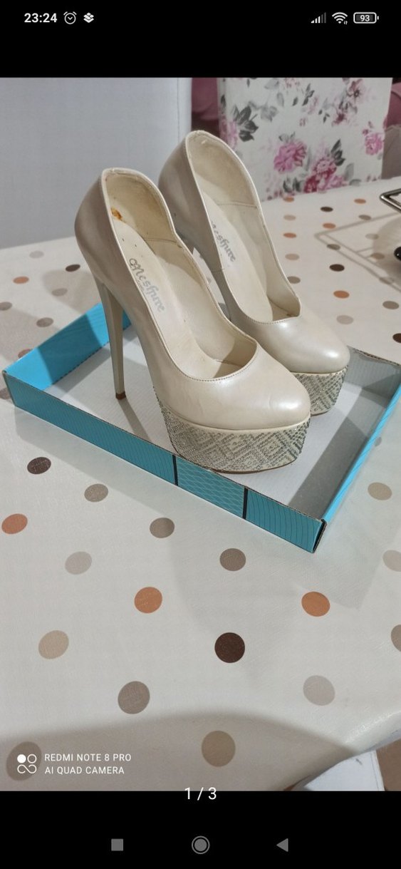 Diger Beyaz Platform Topuklu Kadın Ayakkabı - Görsel 2