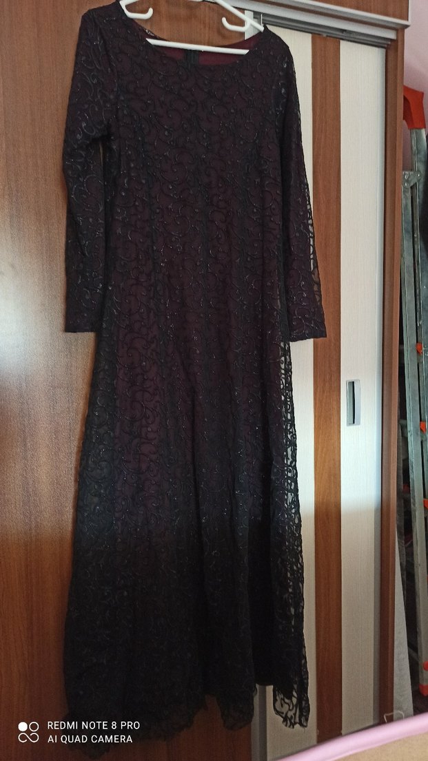 Uzun Siyah Gotik Kadın Elbise - Görsel 2