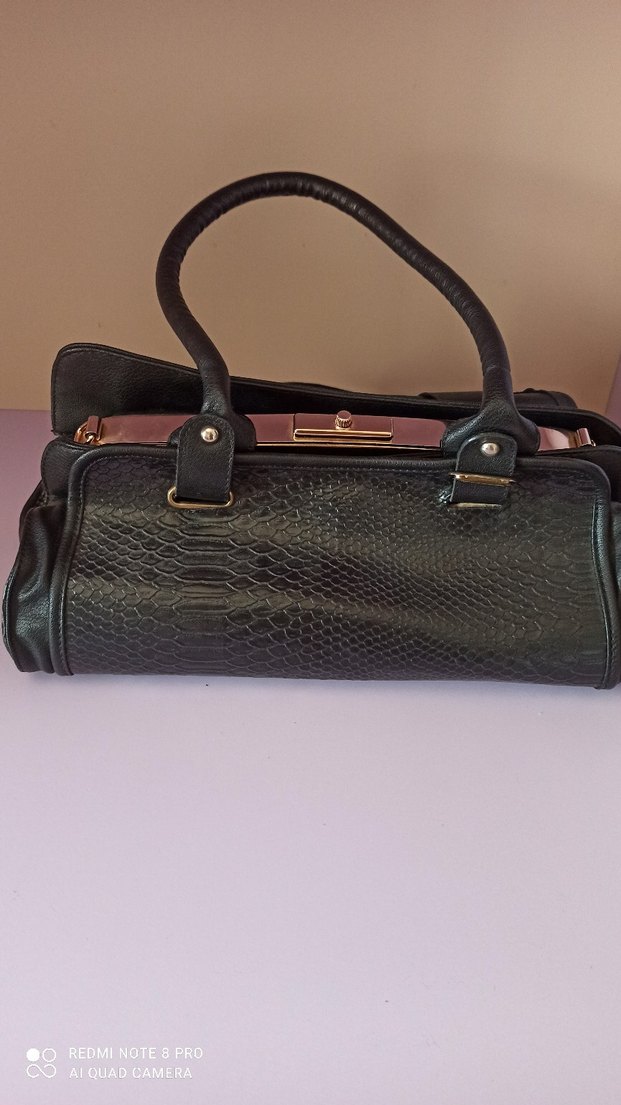 Klasik Siyah Yılan Derisi Desenli Deri Çanta - Görsel 4