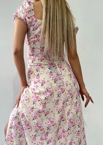 Pembe Çiçekli Elbise - Görsel 3