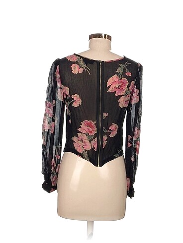 38 Beden Topshop Bluz %70 İndirimli.