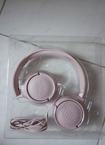  JBL kablolu kulaklık
