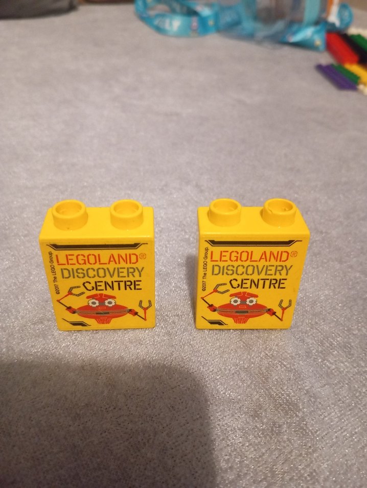 Sarı LEGO® LEGOLAND Discovery Centre Parçaları nadirdir 2 adet - Görsel 2