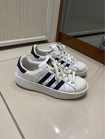 Adidas Superstar