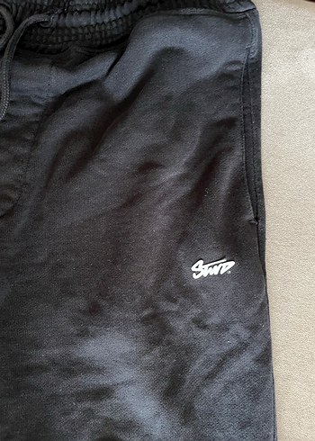 Siyah Rahat Kesim Erkek Eşofman Altı PULL&BEAR - Görsel 2