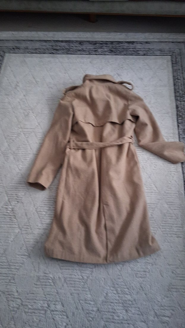 Bej Kadın Uzun Düğmeli Trençkot - Görsel 2