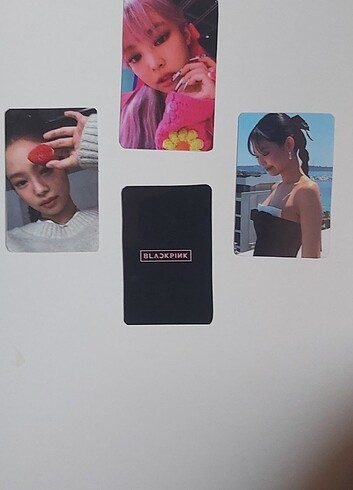 Jennie 3'lü set Pc