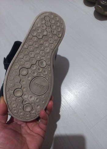 34 Beden Çocuk Siyah Çizgili Cırtlı Spor Ayakkabı