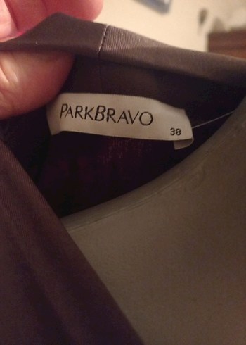 PARK BRAVO Drapeli V Yakalı Kahverengi Uzun Kollu Elbise - Görsel 7