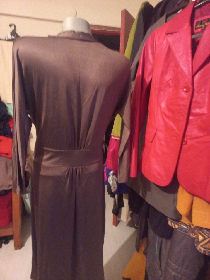 PARK BRAVO Drapeli V Yakalı Kahverengi Uzun Kollu Elbise - Görsel 4