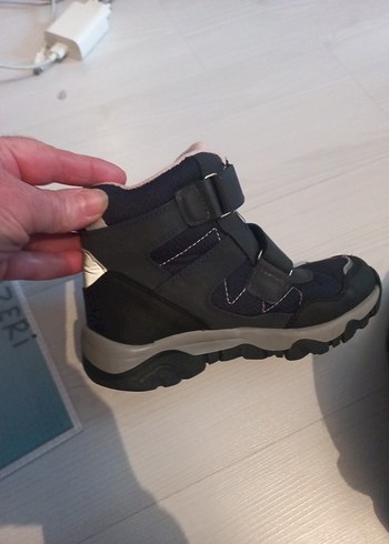 Kız Çocuk Cırt Cırtlı Kauçuk Bot - Görsel 5