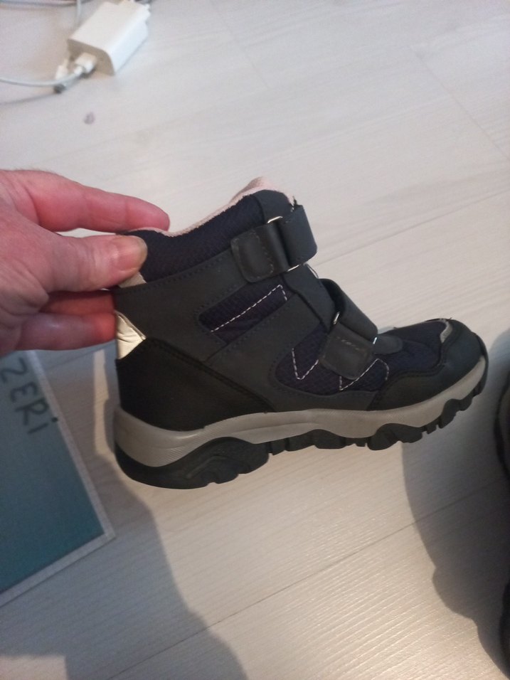 Kız Çocuk Cırt Cırtlı Kauçuk Bot - Görsel 5