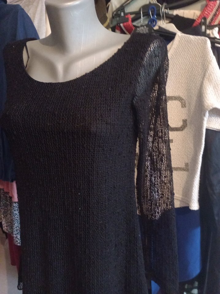 Siyah Dantel Detaylı Triko Midi Elbise - Görsel 2