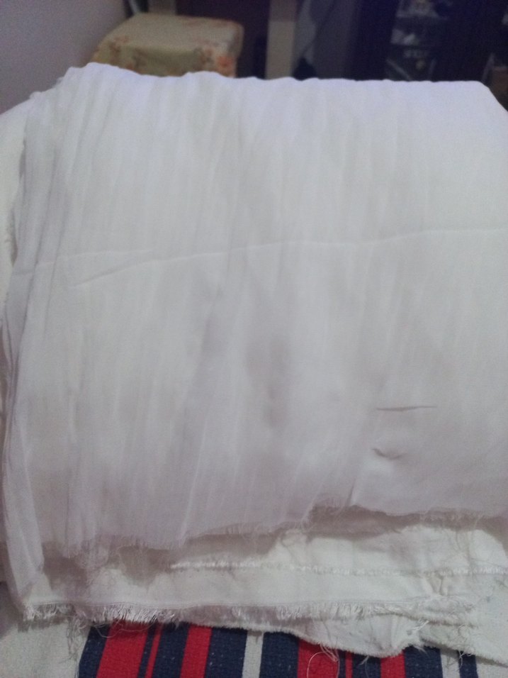 Beyaz parça kumaşlar - Görsel 2