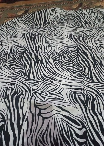 Gri Beyaz Zebra Desenli kumaş - Görsel 2