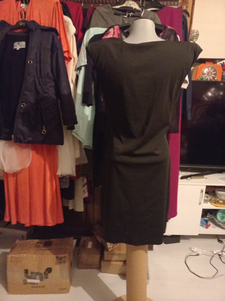 VİNTAG Siyah Drapeli V Yaka Midi Elbise - Görsel 4