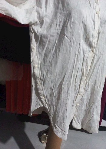 Düğmeli Beyaz Keten Uzun Kollu Gömlek - Görsel 9