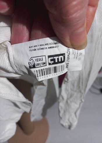 Düğmeli Beyaz Keten Uzun Kollu Gömlek - Görsel 3