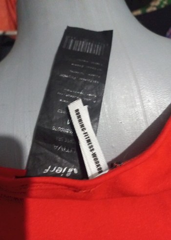 ORJİNAL JERF Kırmızı Mini Yüksek Yakalı Kadın Atlet - Görsel 2