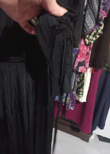 Siyah Uzun Kollu Piliseli Kadın Elbise - Görsel 3