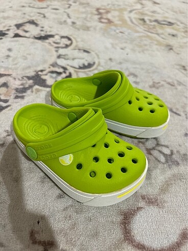 Crocs terlik orijinal 4-5 no