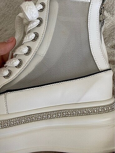 38 Beden beyaz Renk Derinet Beyaz Converse Ayakkabı