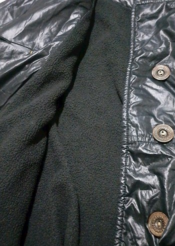 Düğmeli Siyah  Yağmurluk - Görsel 5